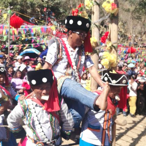 怒江澡塘会盛况实录，最新报道与现场照片欣赏